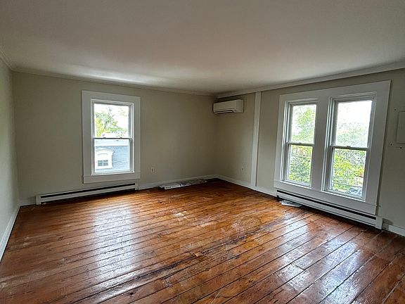 2nd image of 24 Brinley St #3L