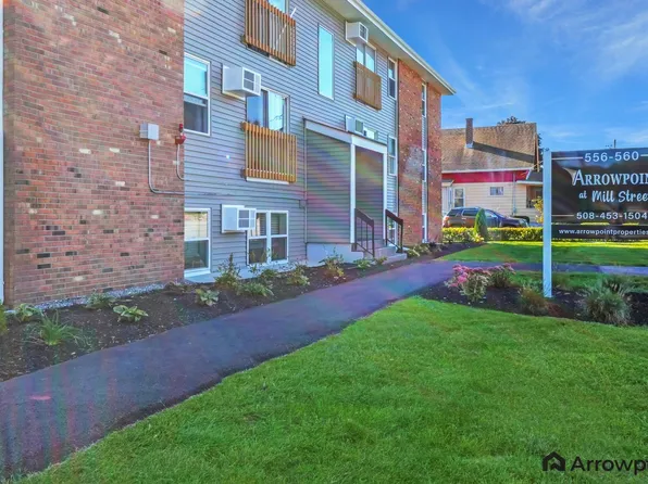 558 Mill St #104, Worcester, MA 01602