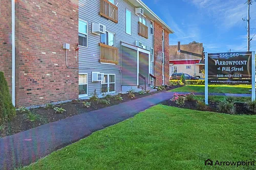558 Mill St #104 Photo 1
