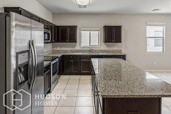 5015 E Andalusite Ln — Photo 5