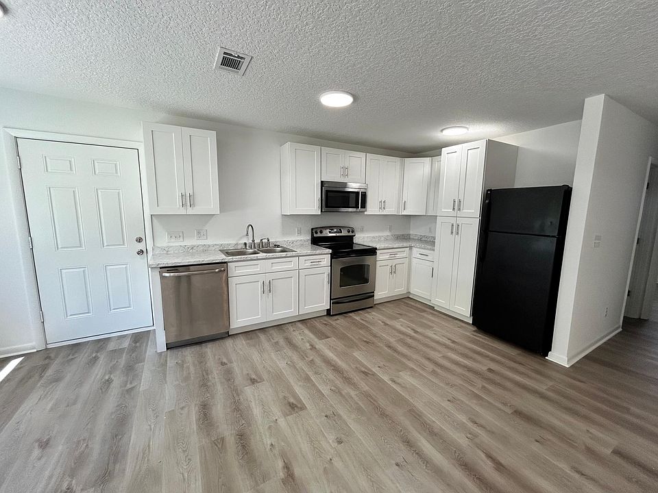 1st image of 2515 Meddock Ln