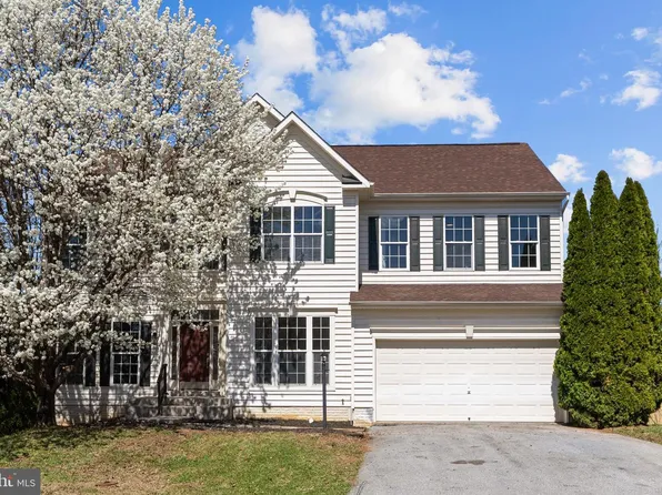 75 Killian Ln, Charles Town, WV 25414