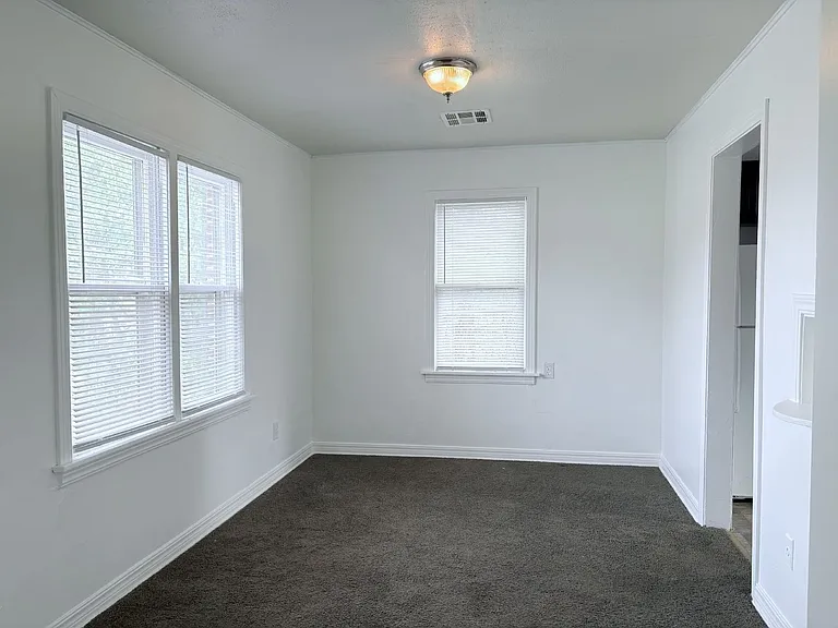 3000 NW 27th St — Photo 15