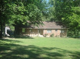 6157 Fairview Rd, Cookeville, TN 38501