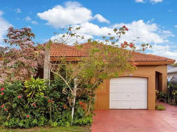 16110 SW 68th St, Miami, FL 33193