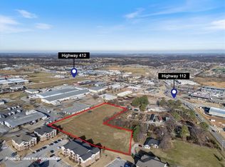 250 Industrial Cir E, Springdale, AR 72762