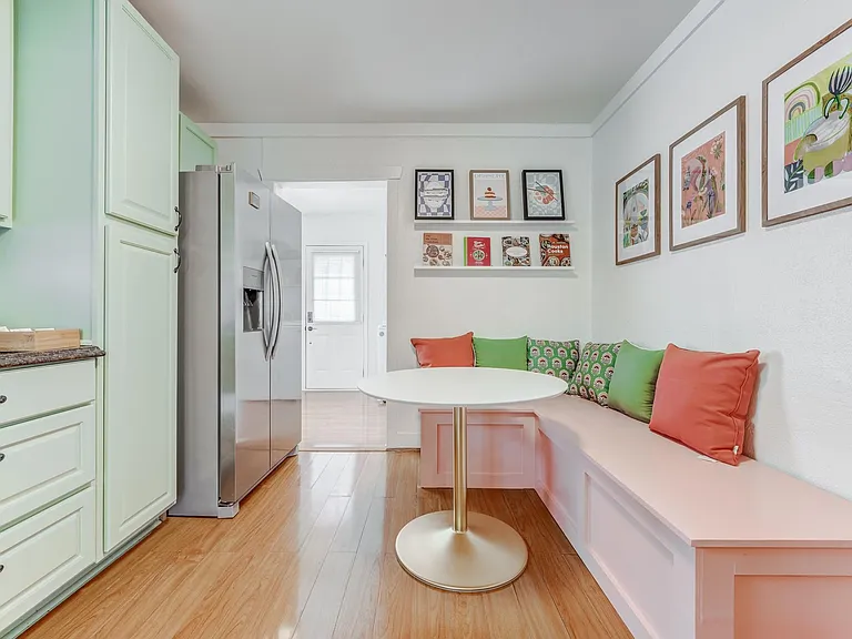 1115 Morris St — Photo 12