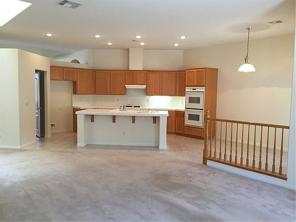 5th image of 8066 Lapis Harbor Ave
