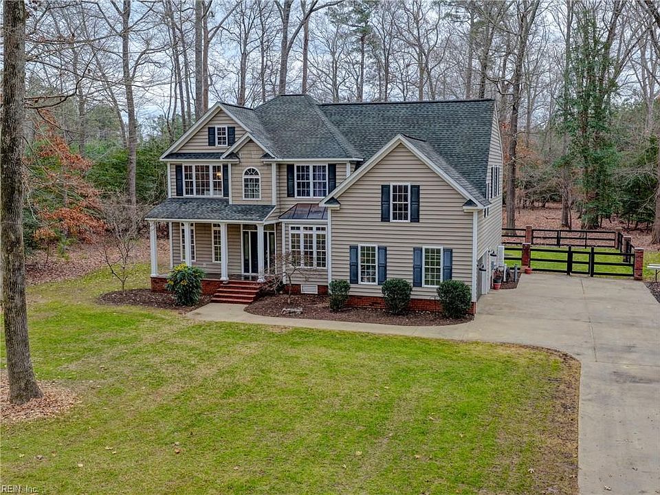 1st image of 124 Minton Way