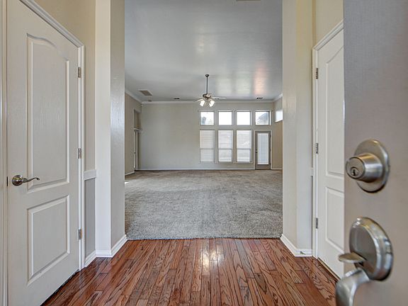 3rd image of 3804 Lorings Rd