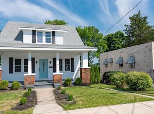 21 College Rd, Netcong, NJ 07857