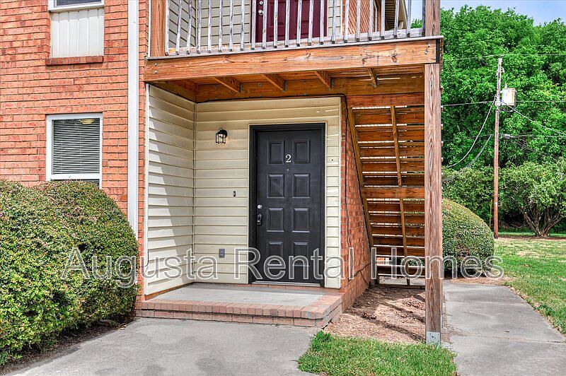1st image of 3037 Old Powderhouse Rd #D2