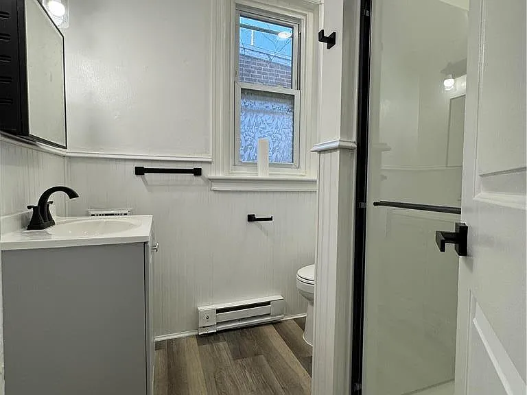 221 N 15th St #2 — Photo 4