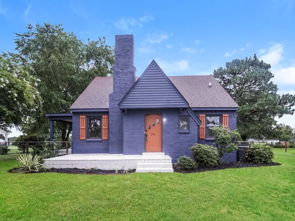 306 Fayetteville St, Newton Grove, NC 28366