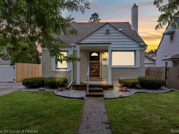 3244 McKinley St, Dearborn, MI 48124