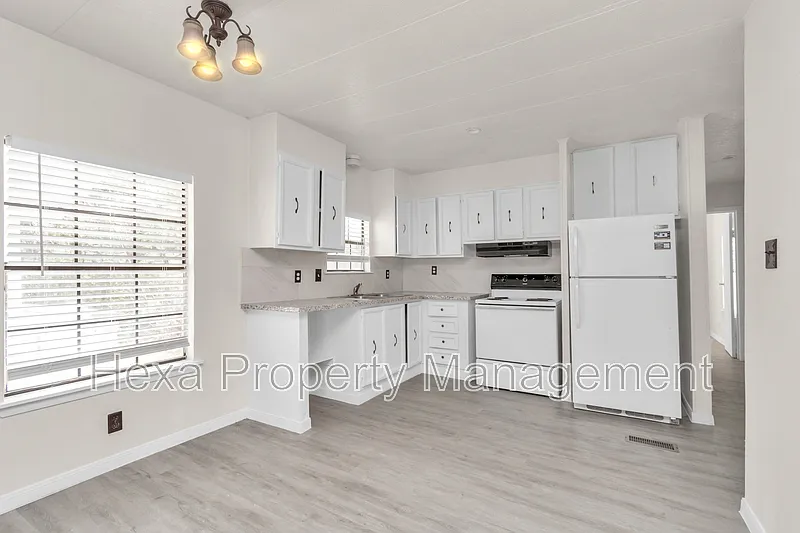 Quality Home Mobile Park — Photo 2