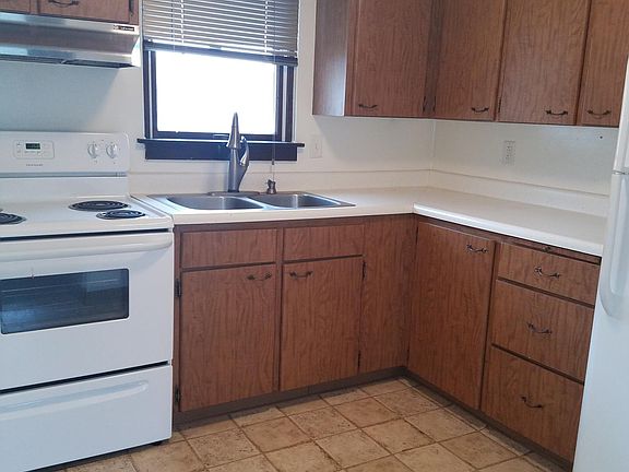 KITCHEN. FRIDGE AND STOVE INCLUDED
