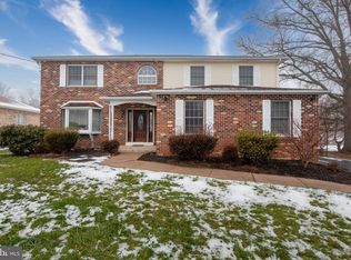 6218 Washington Ln, Bensalem, PA 19020