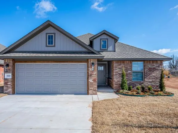 1920 Meadow Brook Rd, Yukon, OK 73099