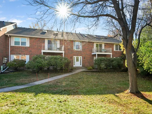 6337 Alderwood Cir APT C, Woodbury, MN 55125