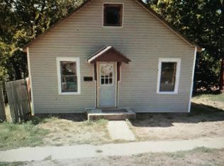 523 N 7th St, Missouri Valley, IA 51555