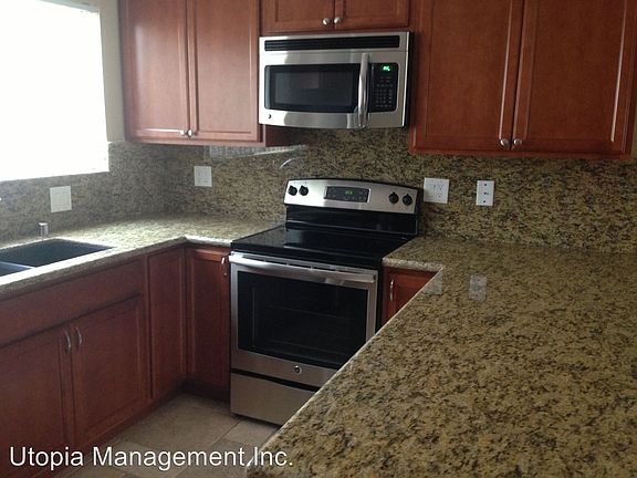2nd image of 962 S Mollison Ave APT 2