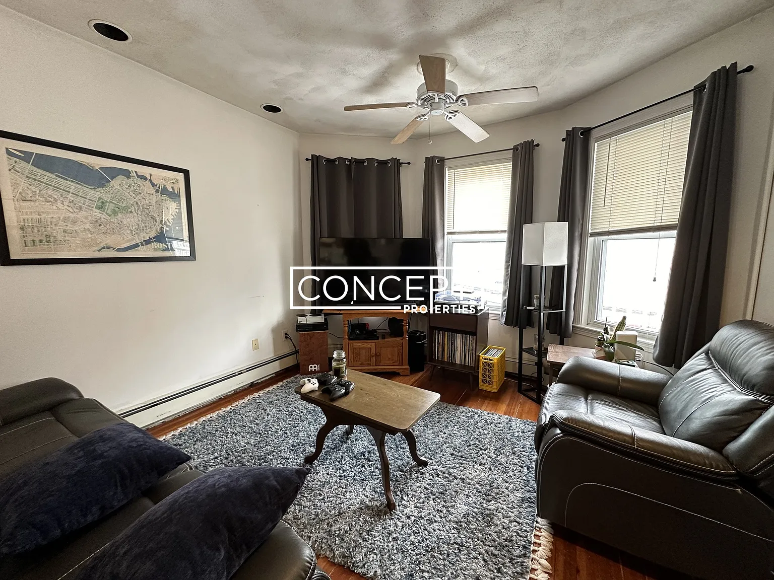 3 bed, 1.0 bath, 963 sqft, $3,100 — Photo 1