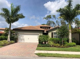 16364 Aberdeen Way, Naples, FL 34110