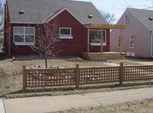 2416 S Norton Ave, Sioux Falls, SD 57105