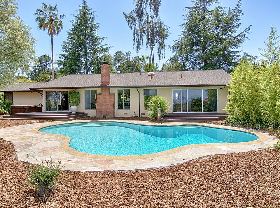 1st image of 10288 Vista Knoll Blvd