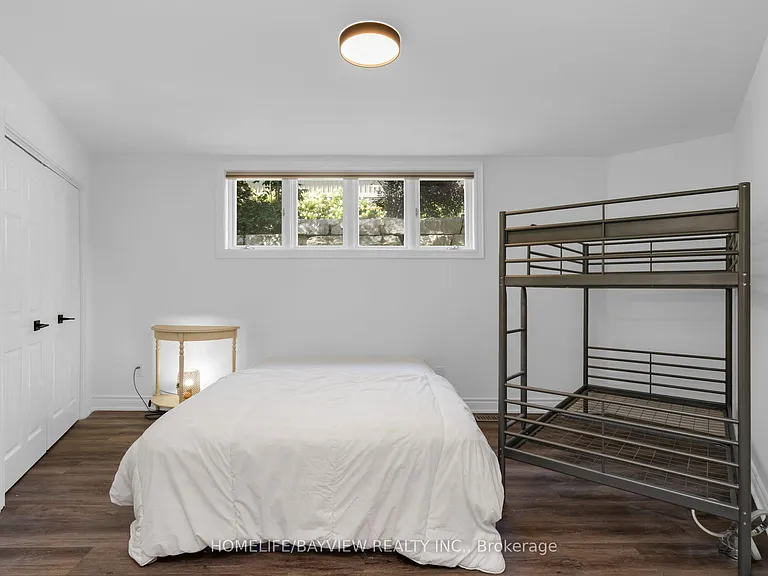 23 Country Club Ln — Photo 30