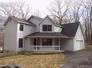 2169 Gold Key Rd, Milford, PA 18337