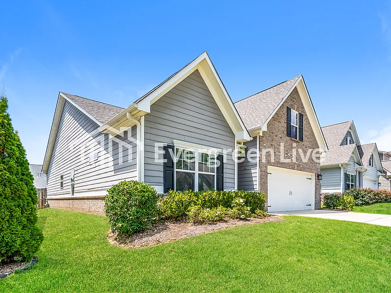 4140 Overlook Cir — Photo 2