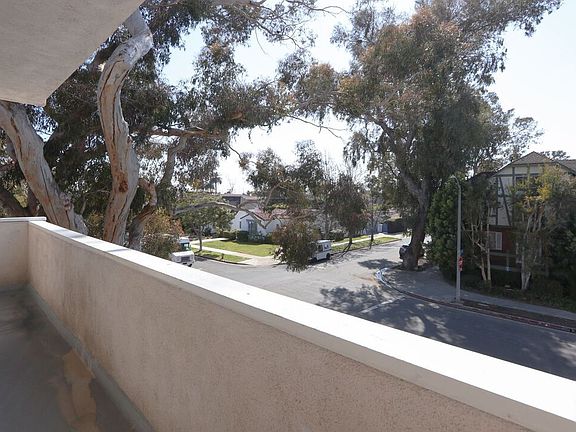 4th image of 10641 La Grange Ave APT 304