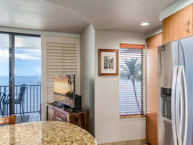 S Kihei Rd — Photo 17