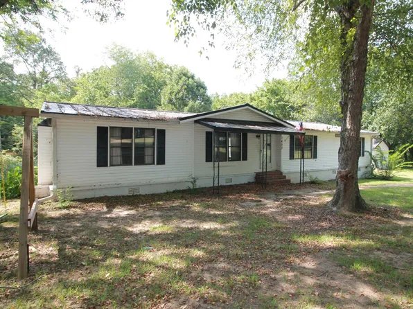 1453 Garland Dr, Covington, TN 38019