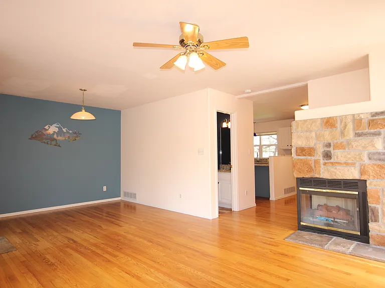 3220 Capstan Way #125 — Photo 7