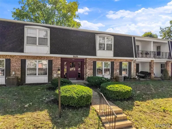 1722 Herault Pl APT B, Saint Louis, MO 63125
