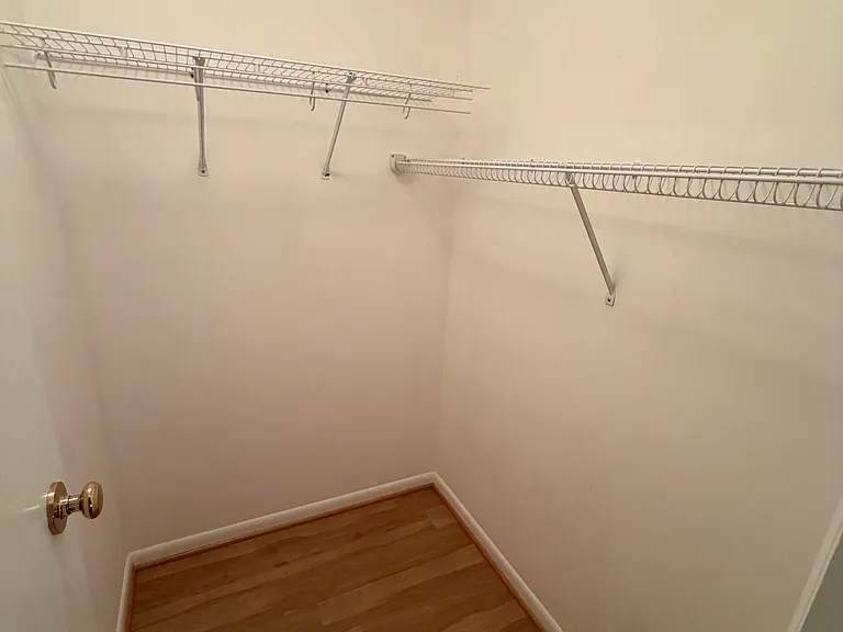 7912 Stable Way — Photo 15