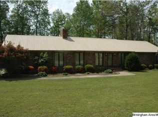 910 12th Ln, Pleasant Grove, AL 35127