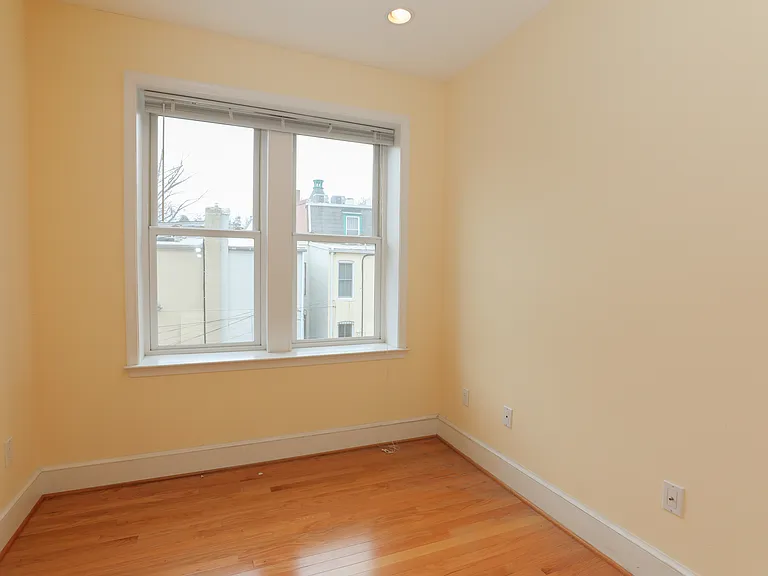 154 Thomas St NW #1 — Photo 4