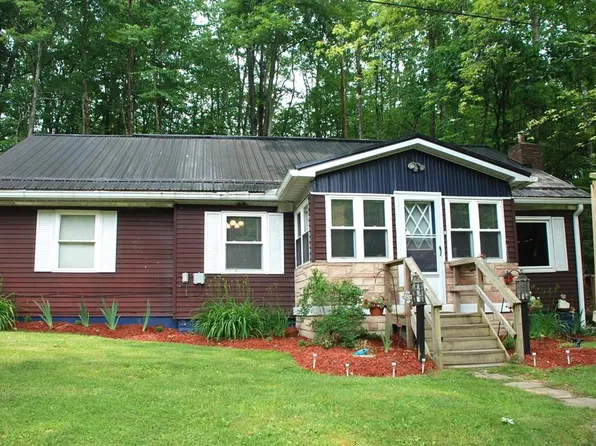 1760 Jordan Hollow Rd, Parker, PA 16049