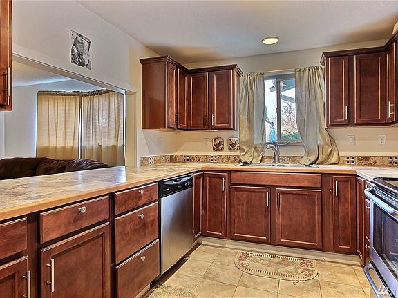 3rd image of 17201 6th Avenue Ct E