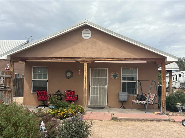 2 Ber Ben Rd, Los Lunas, NM 87031