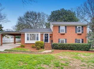 3609 Garden Club Ln, Charlotte, NC 28210