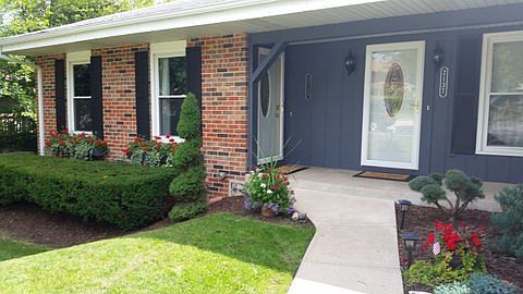 1st image of 2137 Yvonne St