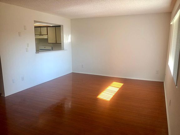 4th image of 503 S Adams St APT 106