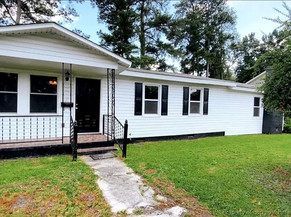 1701 Maryland St, Lumberton, NC 28358