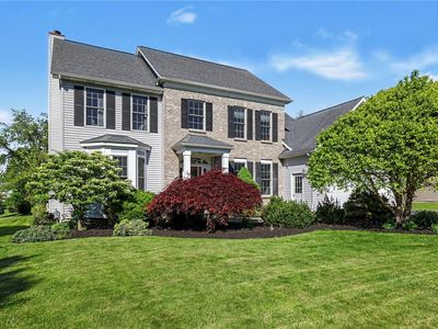 222 Gallant Fox Ln, Webster, NY, 14580
