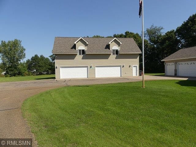 1st image of 19703 W Tri Oak Cir NE